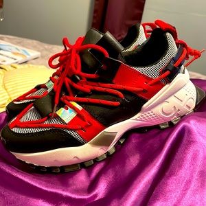 Fashion/gym sneakers